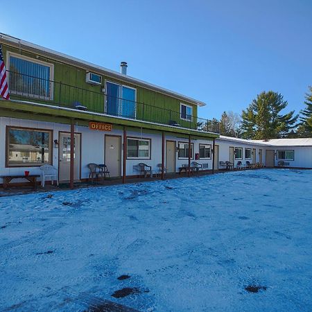 Love Hotels Tomahawk By Oyo At Lake Mohawksin Wi Экстерьер фото
