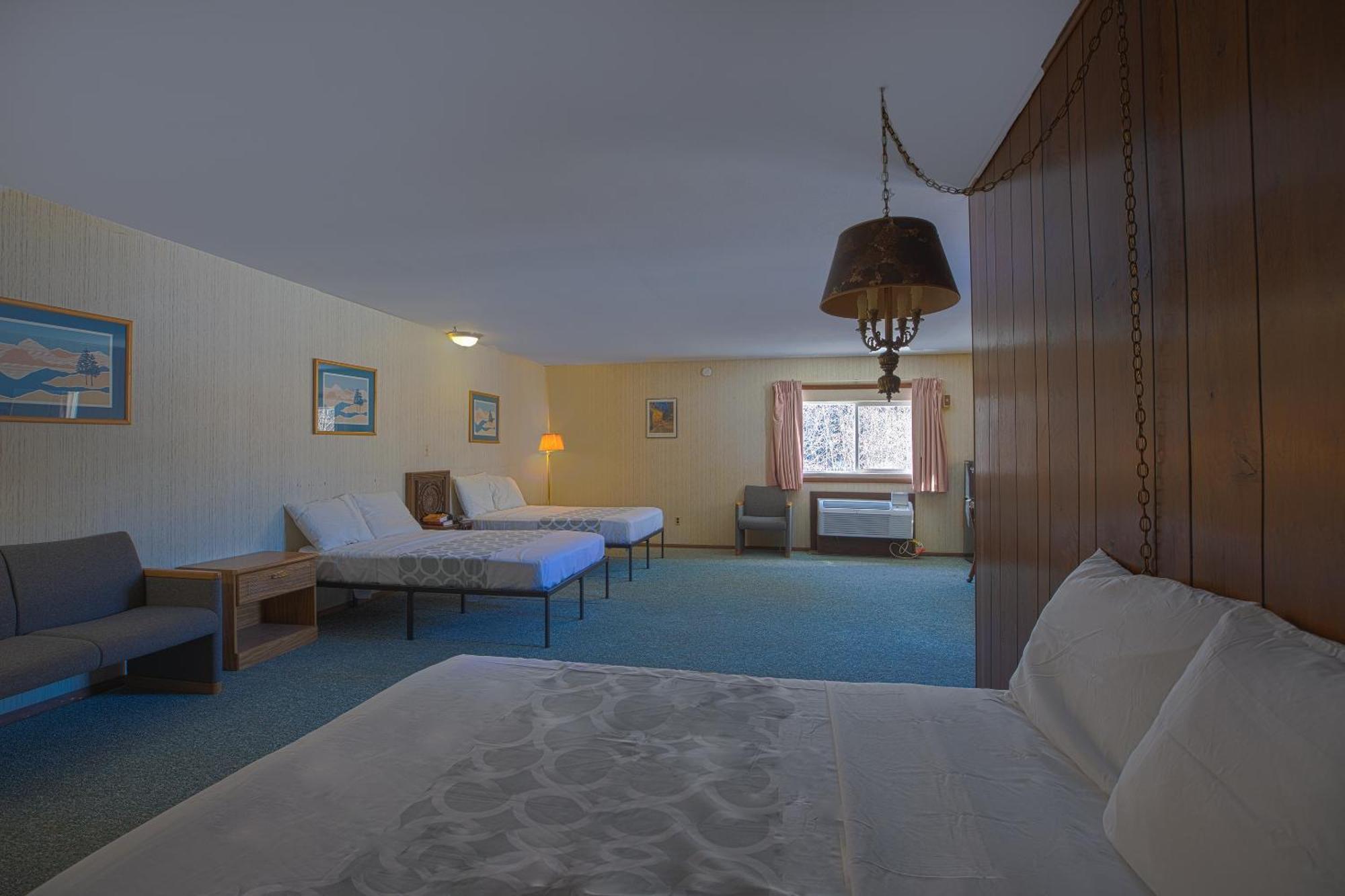 Love Hotels Tomahawk By Oyo At Lake Mohawksin Wi Экстерьер фото