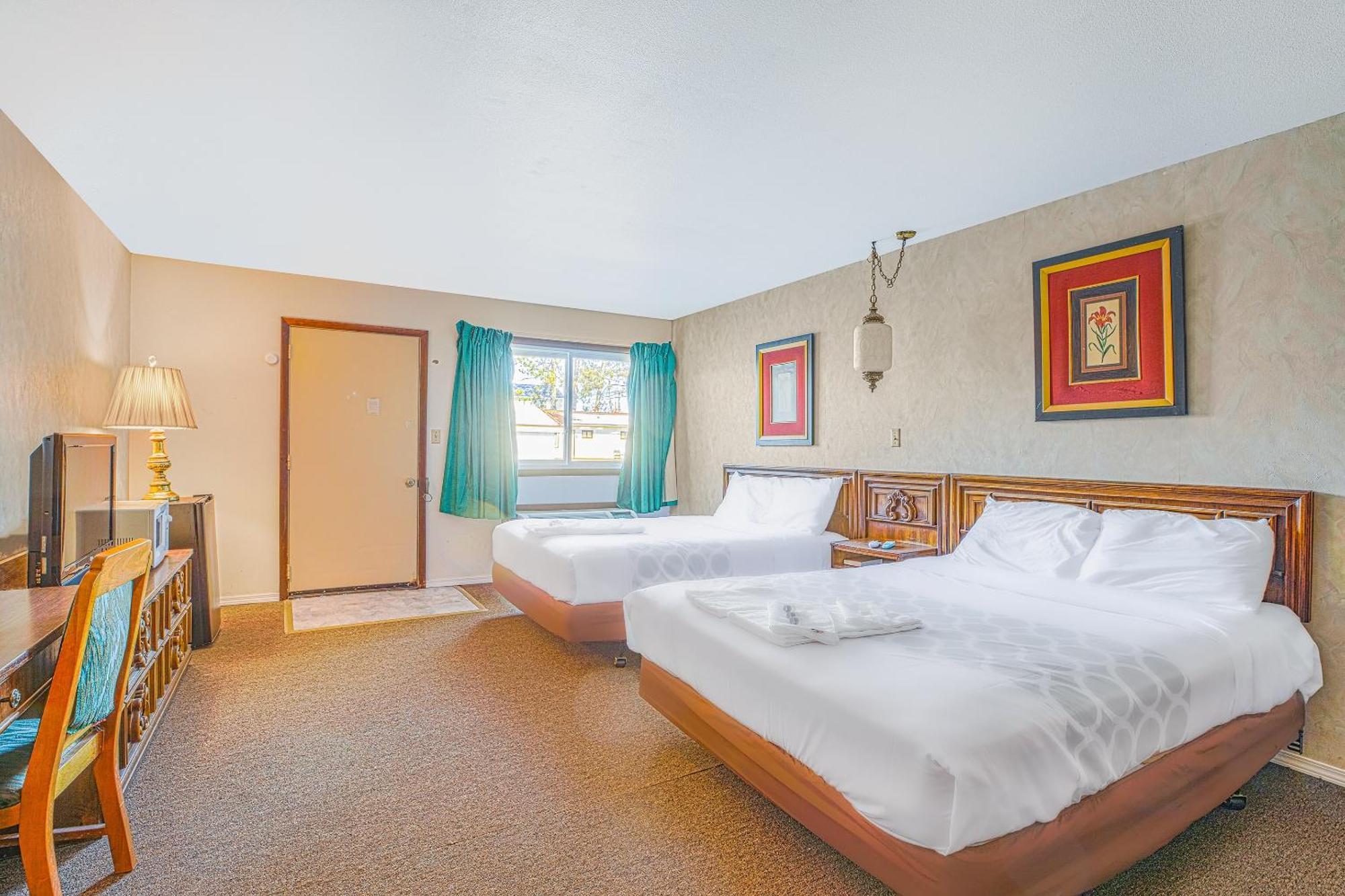 Love Hotels Tomahawk By Oyo At Lake Mohawksin Wi Экстерьер фото